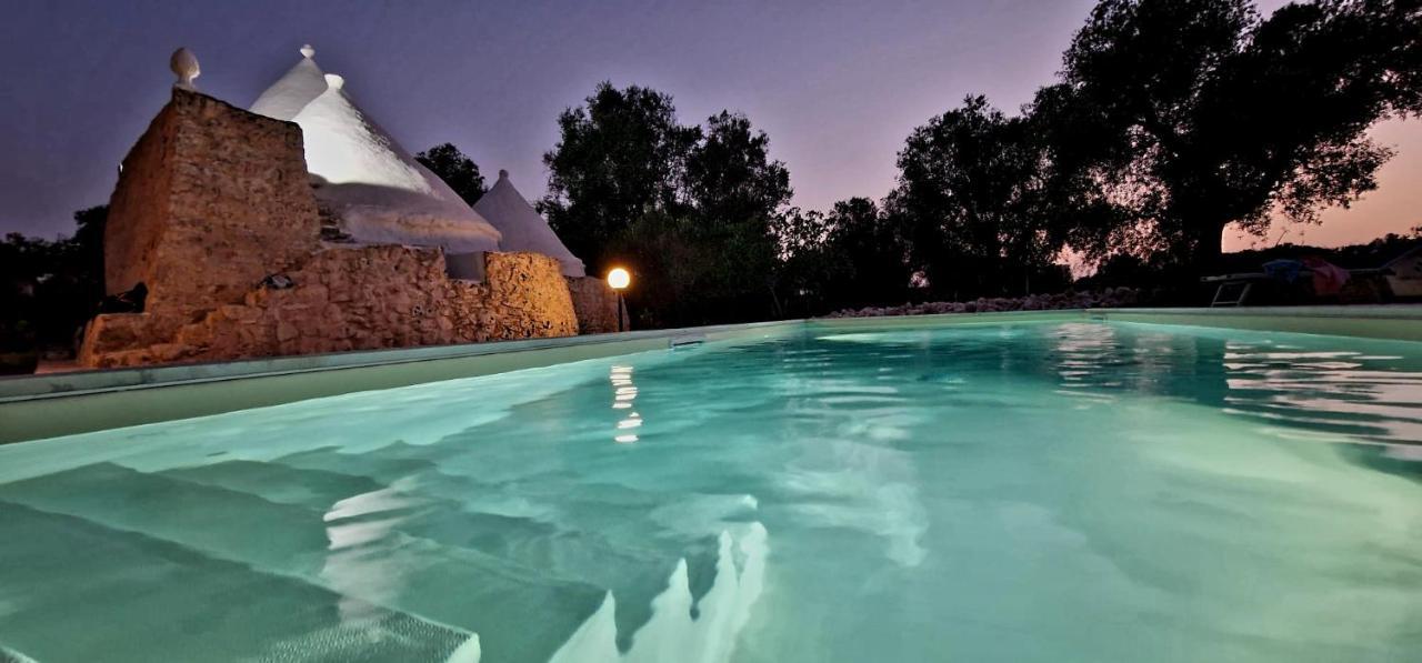 Trullo Tarantini Con Piscina Privata Appartement Latiano Buitenkant foto