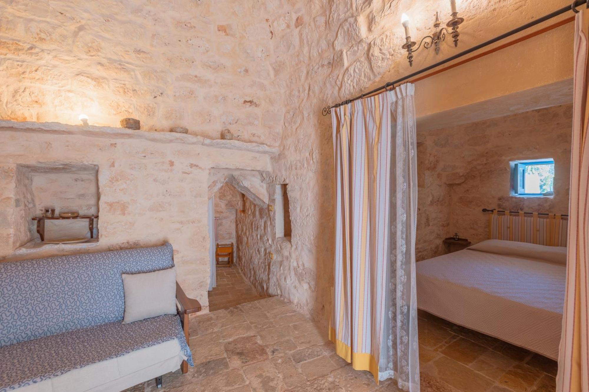 Trullo Tarantini Con Piscina Privata Appartement Latiano Buitenkant foto