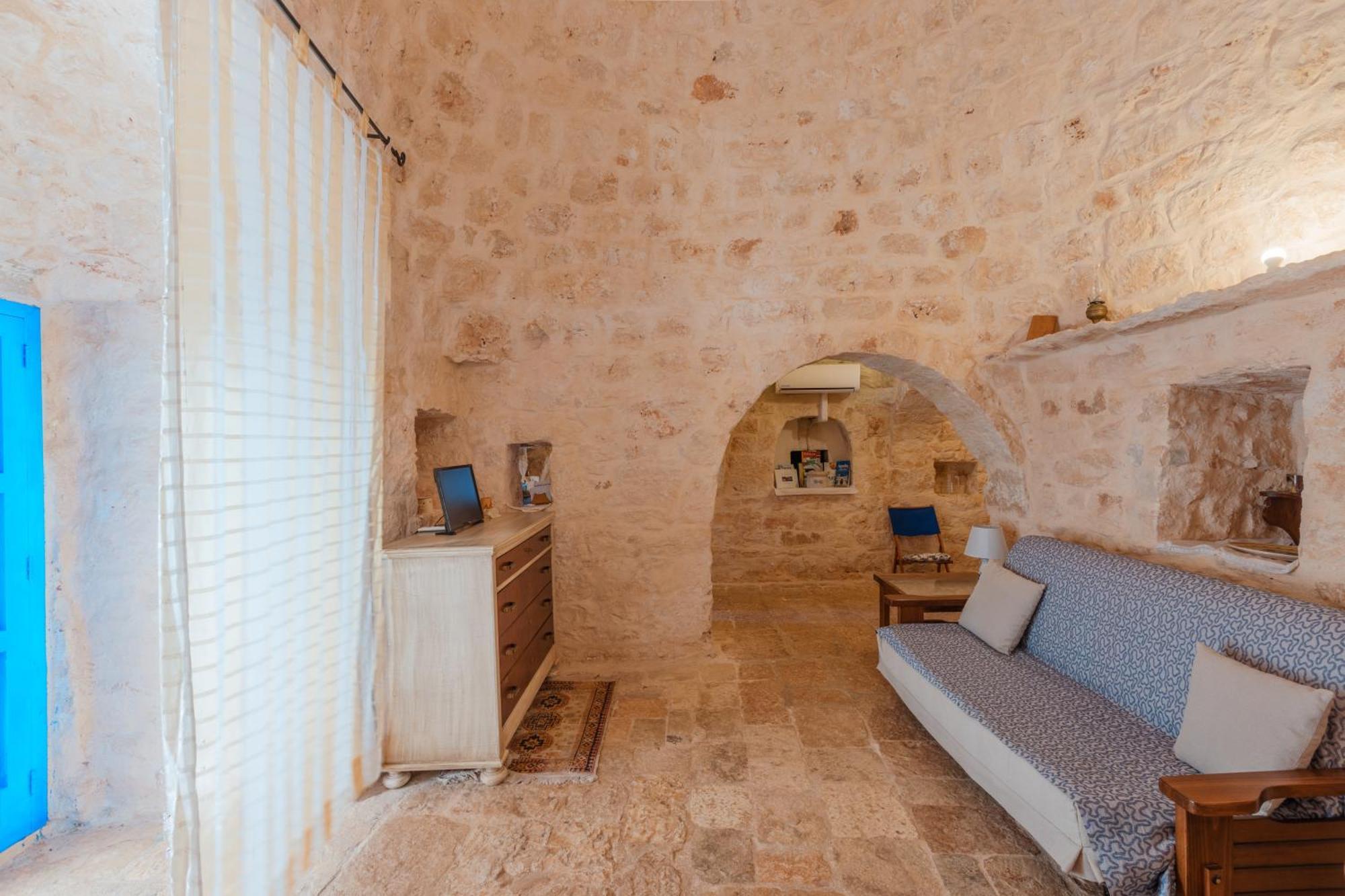 Trullo Tarantini Con Piscina Privata Appartement Latiano Buitenkant foto