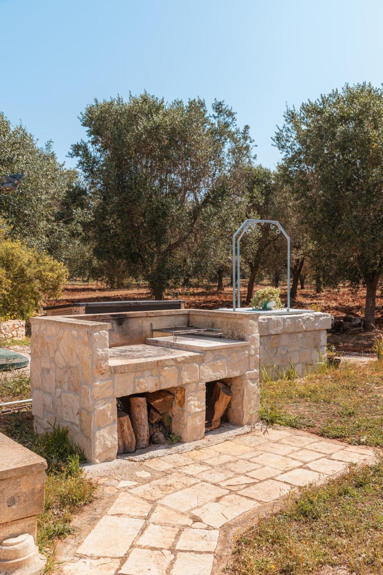 Trullo Tarantini Con Piscina Privata Appartement Latiano Buitenkant foto